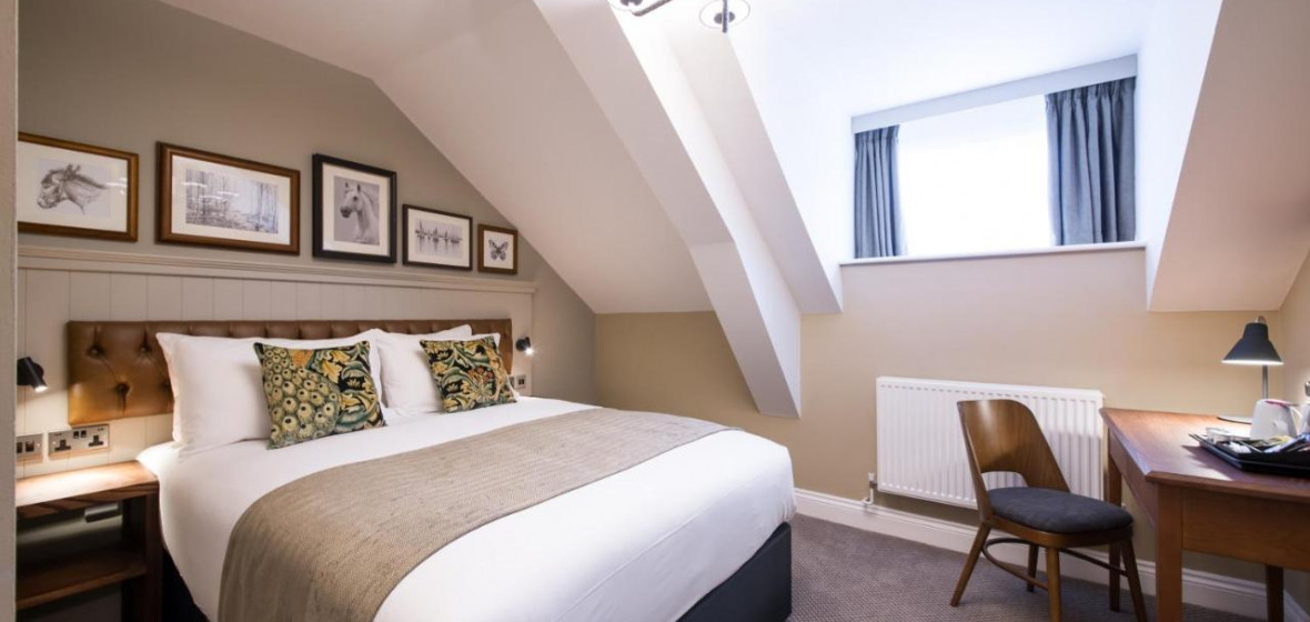The Foxglove, Huddersfield. Expert reviews and highlights | The Hotel Guru