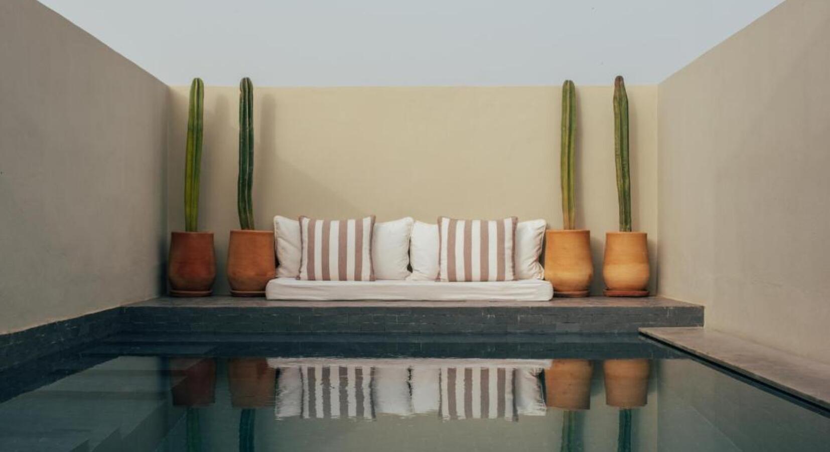 Pool area