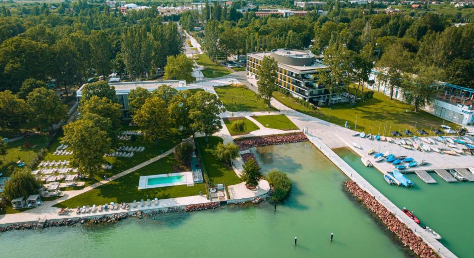 Photo of Lua Resort