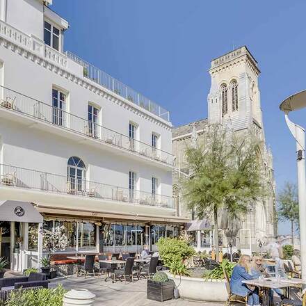 Best Cities to Visit in the Summer