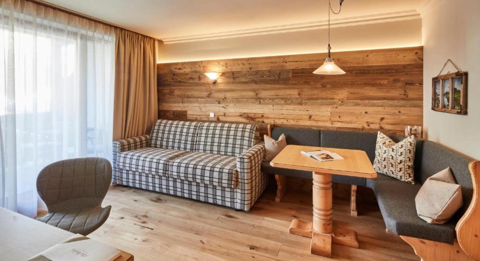 Guestroom details