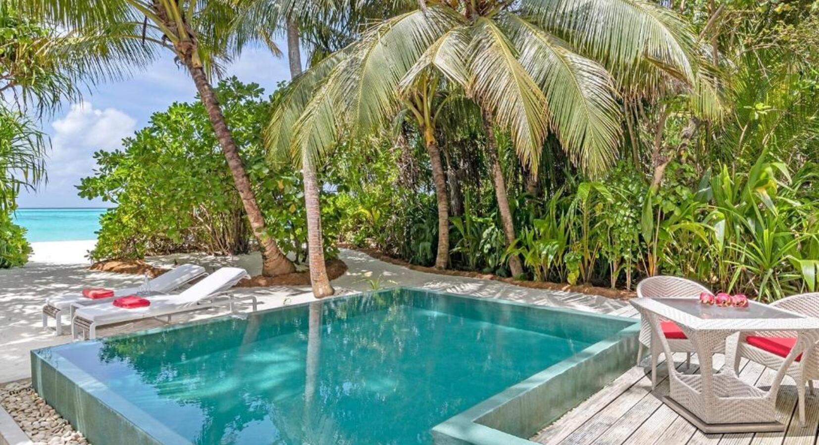Private pool