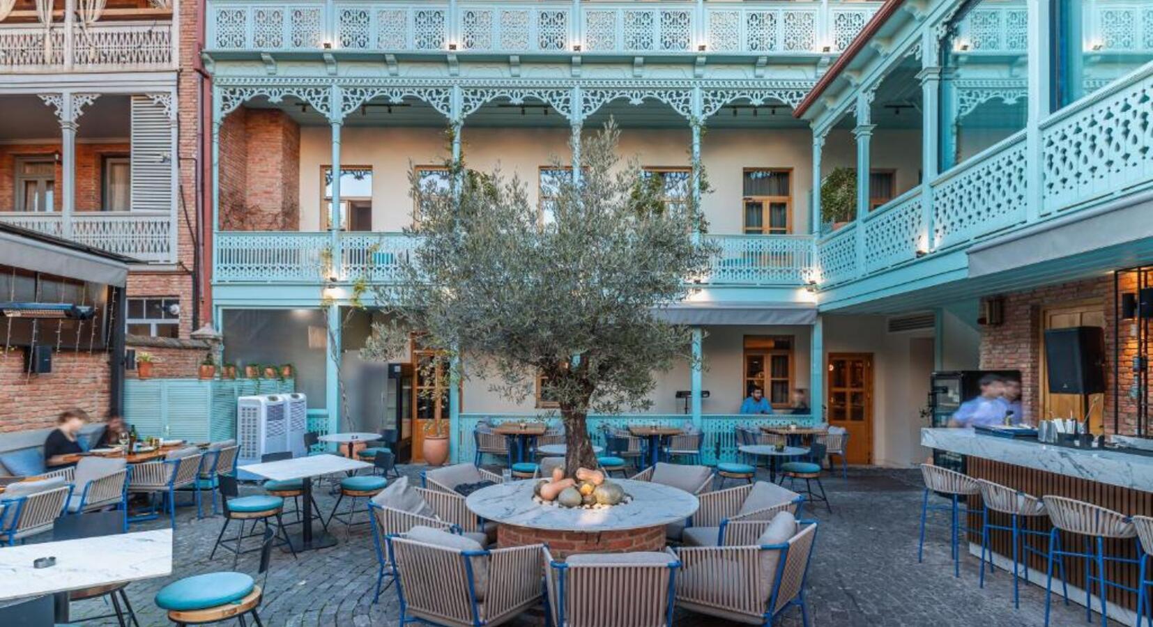 Foto de The Blue Fox Hotel