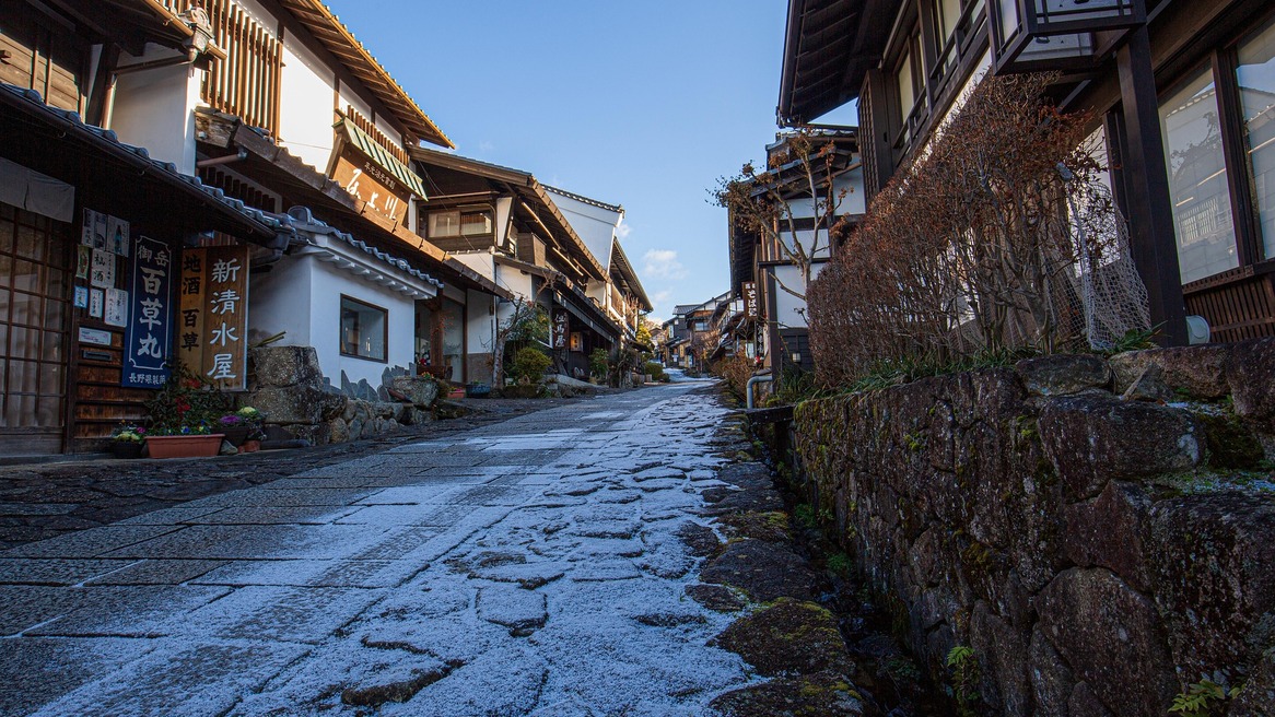 Hachikenmachi/ Hanasatomachi