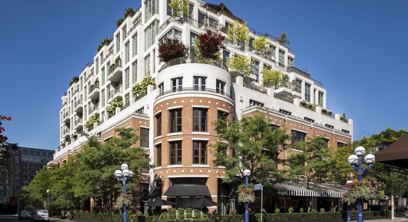 Photo of Hazelton Hotel