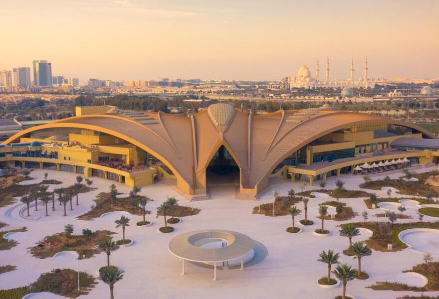 ERTH Abu Dhabi Hotel