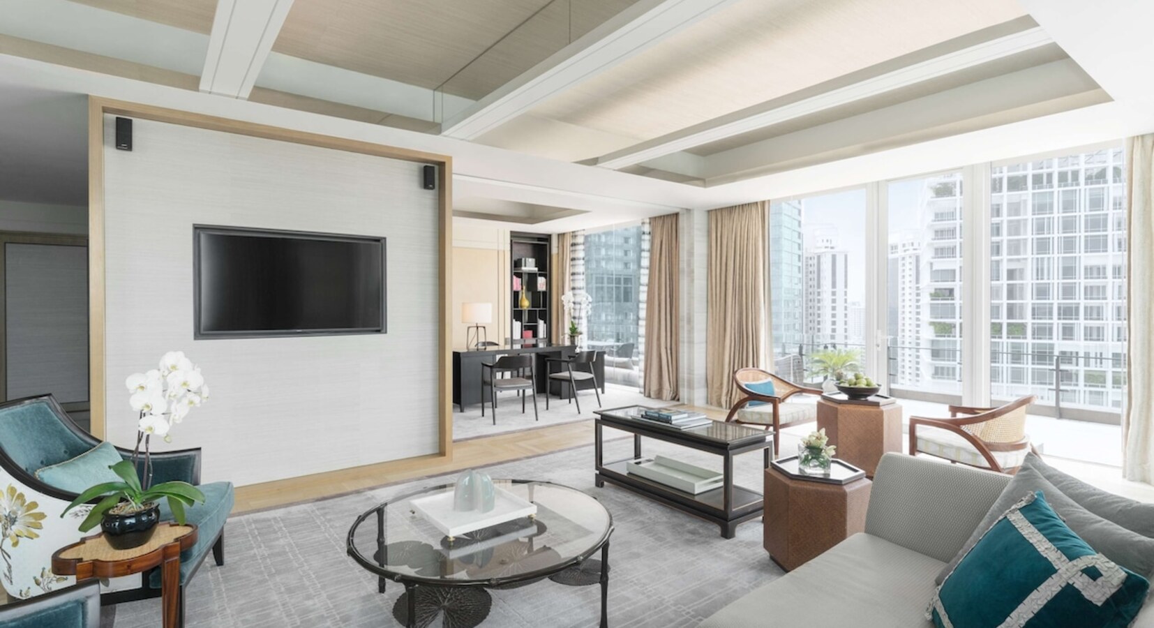 Tower Wing Grand Suite