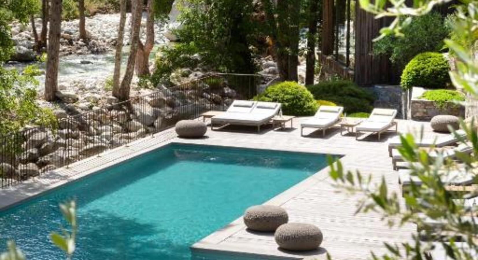 Pool area