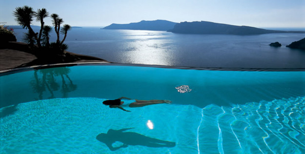 hotel swimming pool