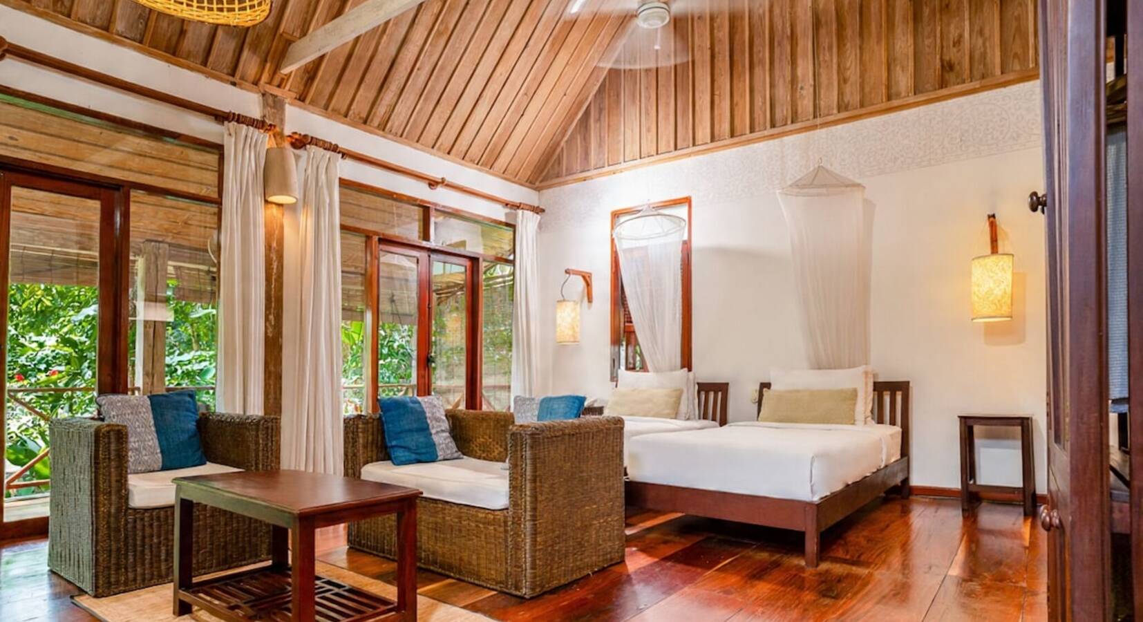 Private Garden Boutique Villa