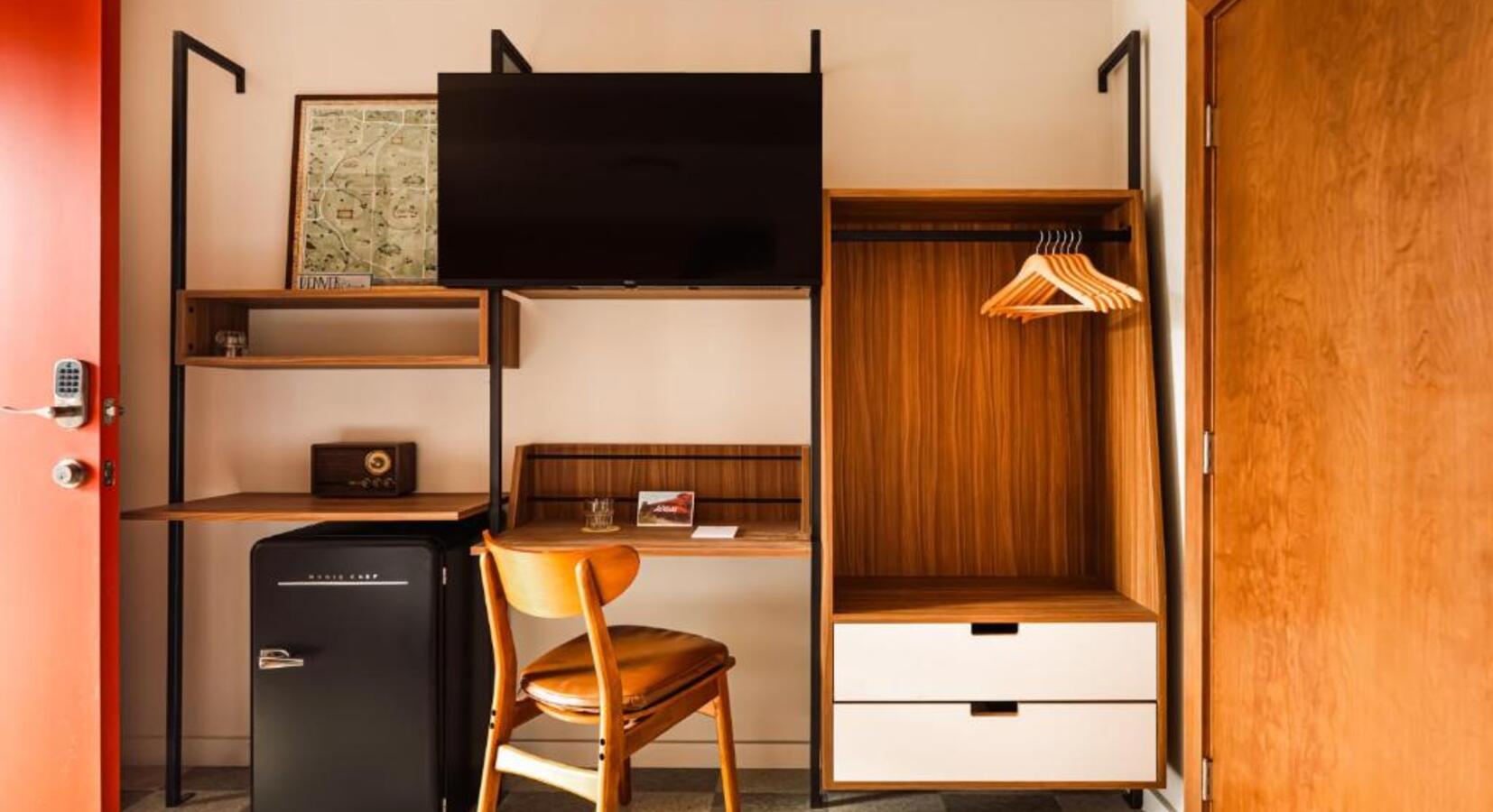 Guestroom details