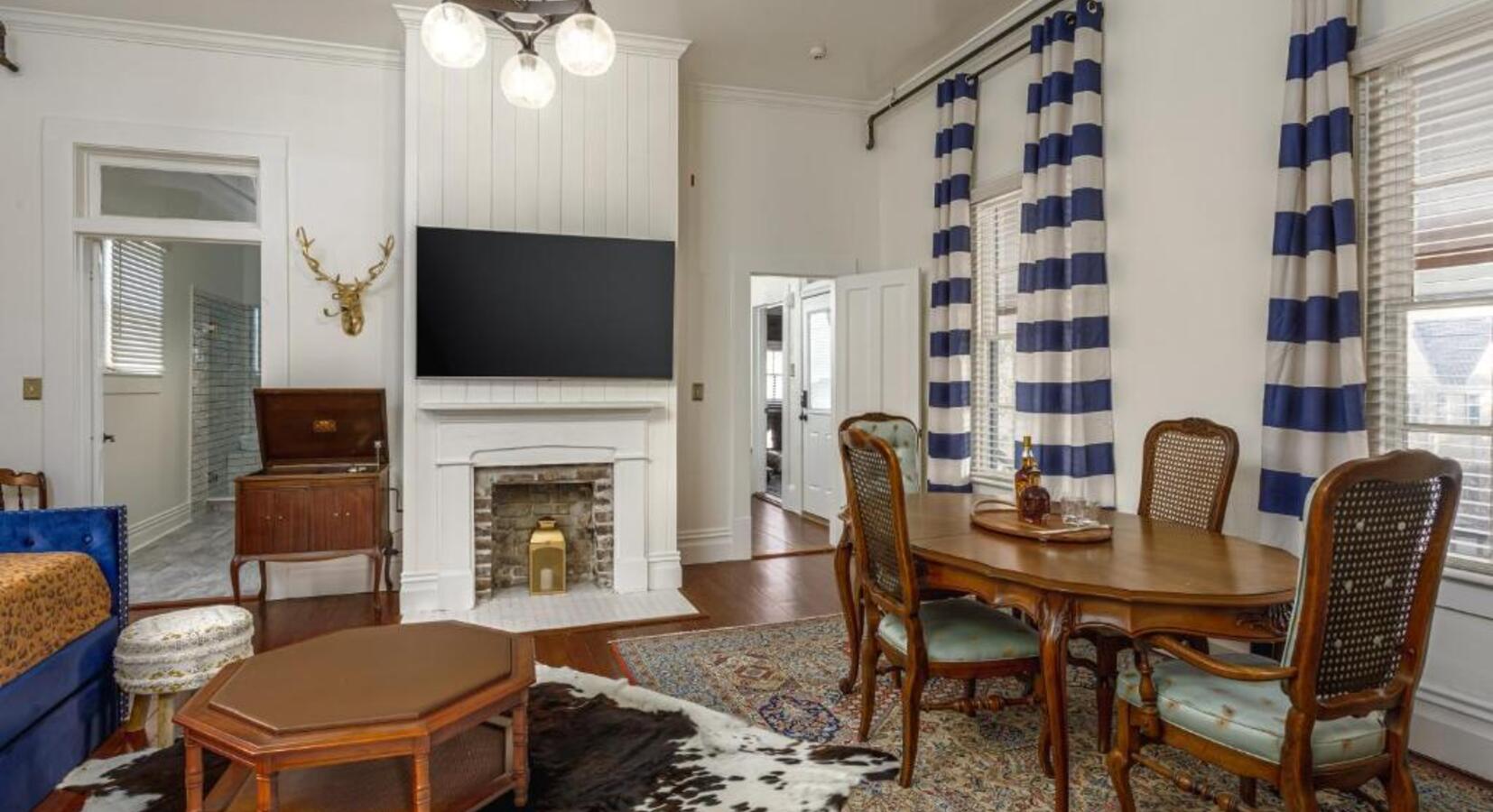 Suite details