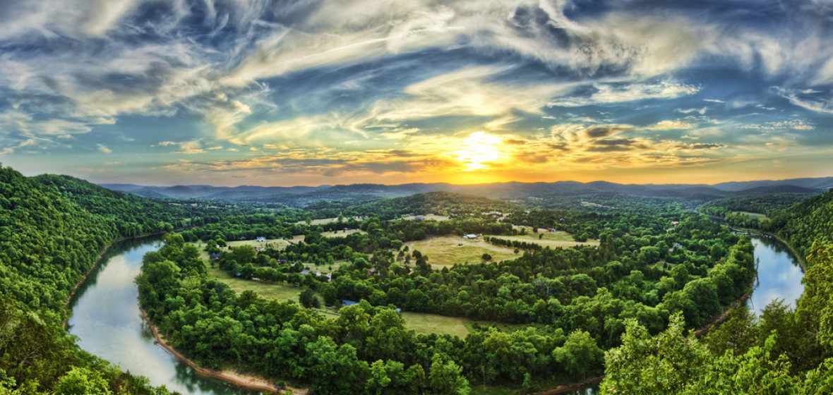 9 Best Places to Visit in Arkansas