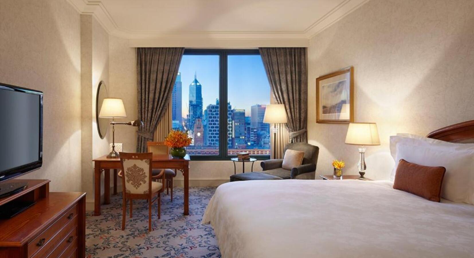 Superior King Room