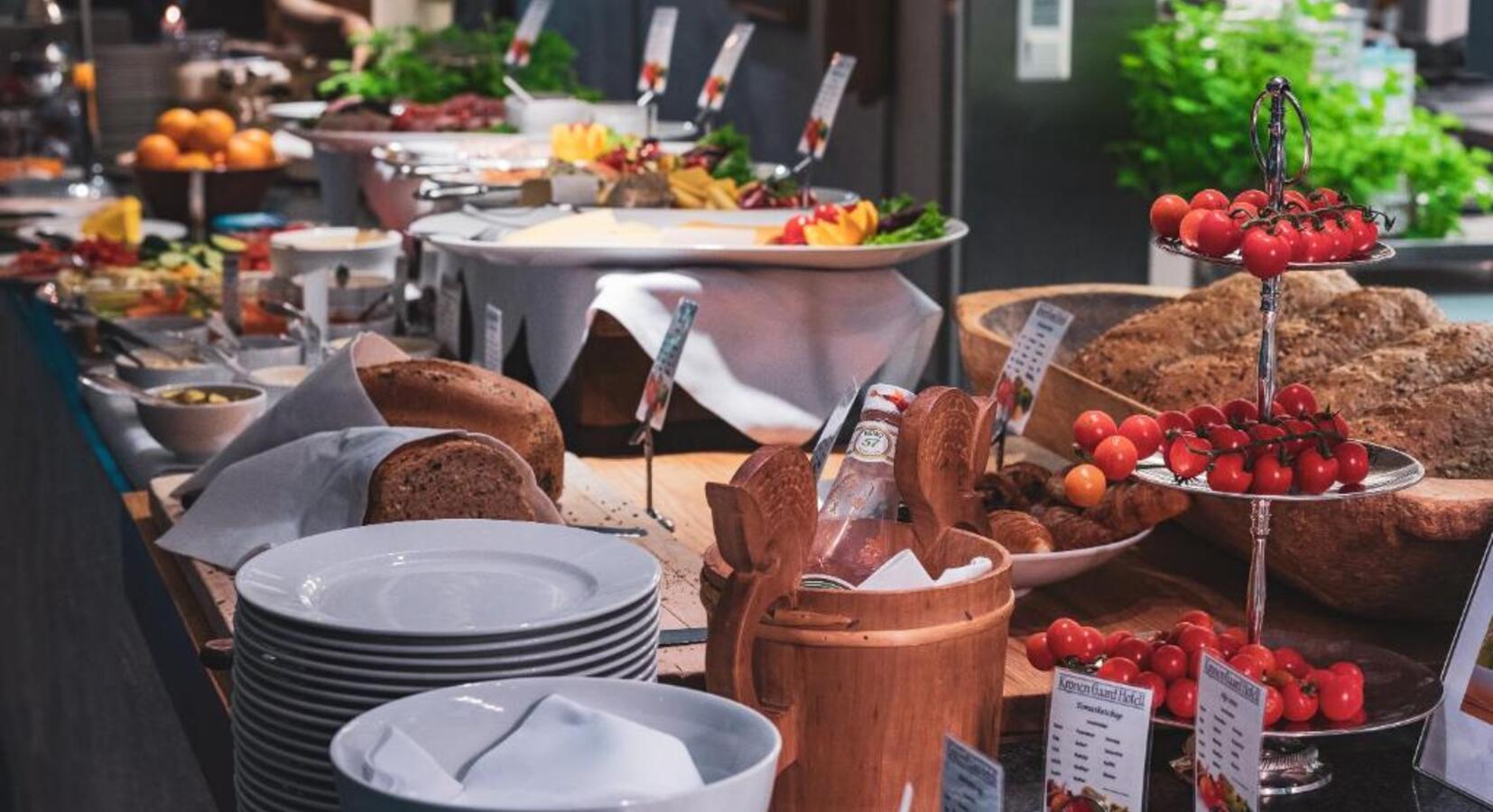 Breakfast buffet