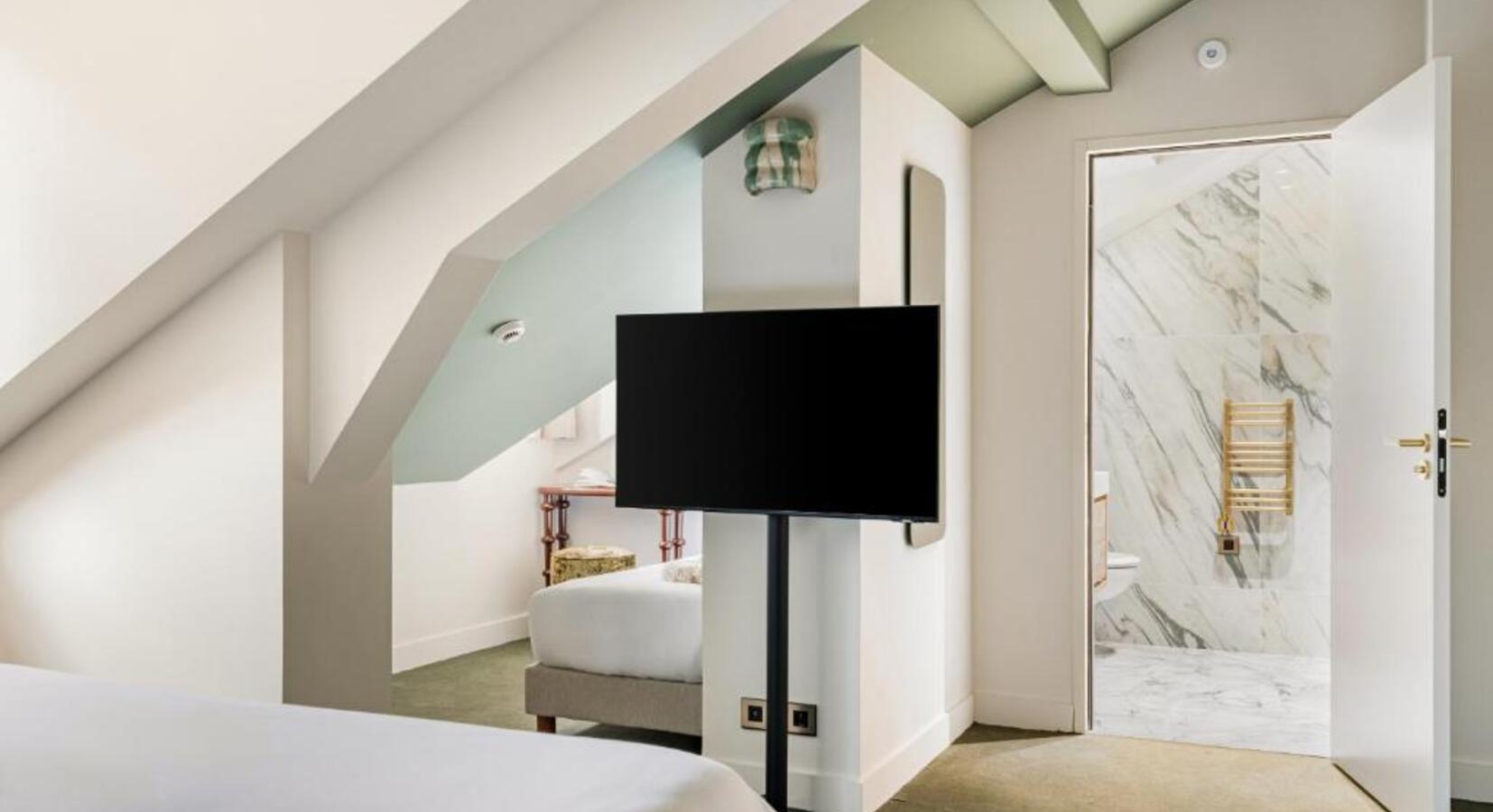 Guestroom details