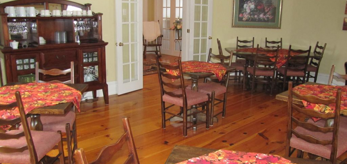 In Wolfville Luxury Bed and Breakfast, Wolfville, Canada. Expert