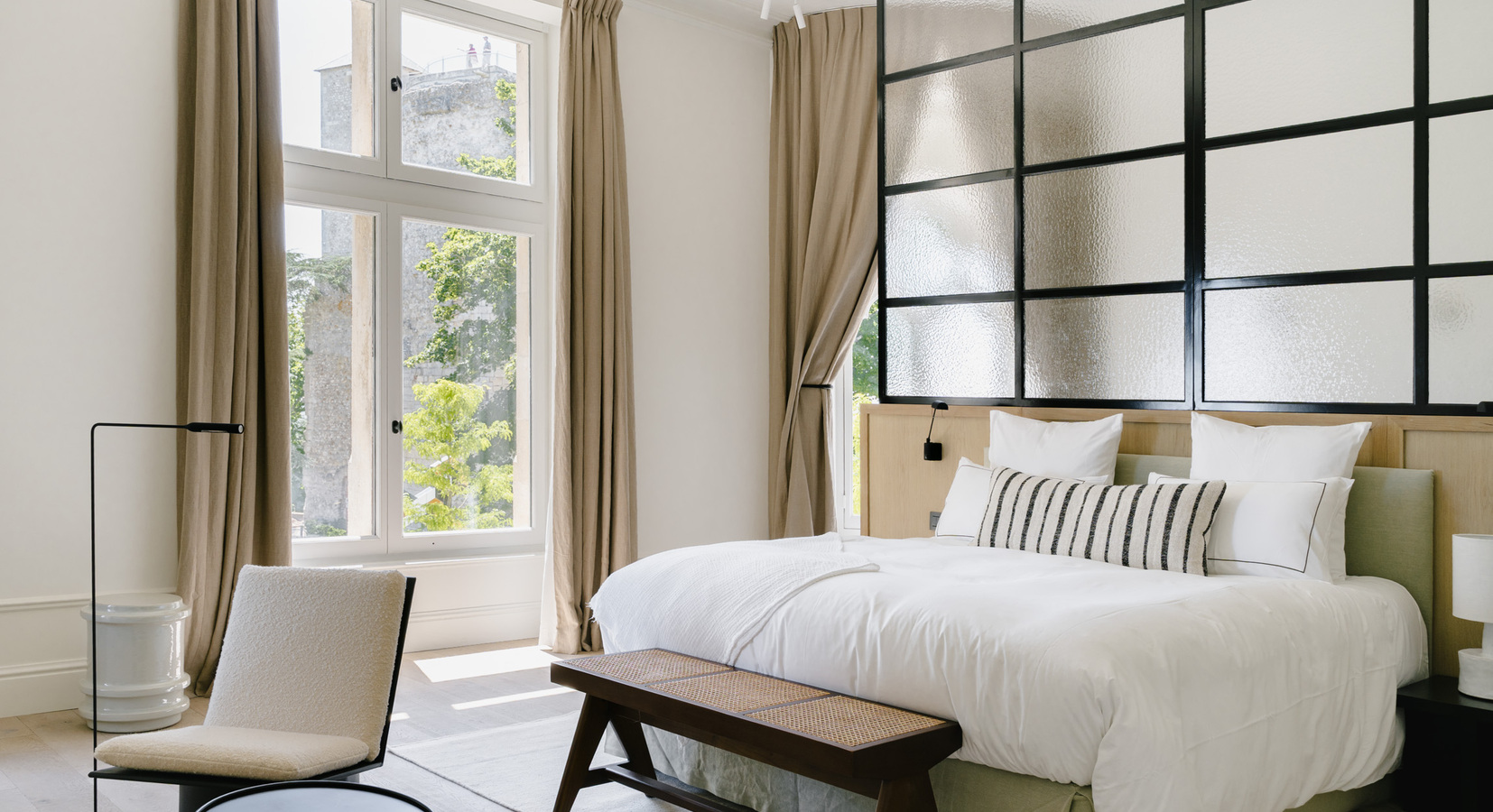 Signature Suite