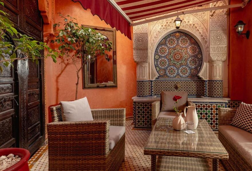 Art Palace Suites & Spa