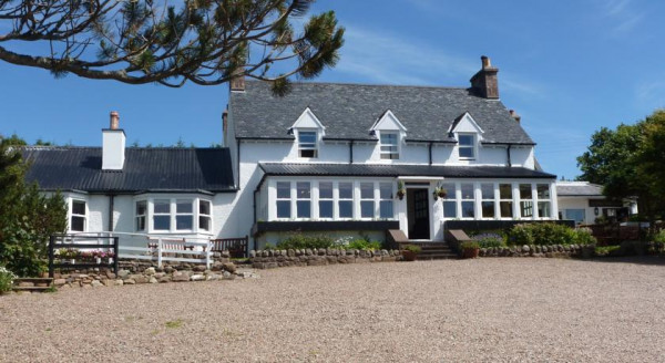 Summer Isles Hotel