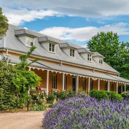 Fitzroy Inn Historic Retreat