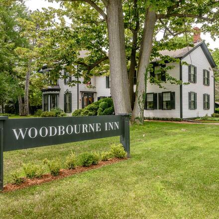 Woodbourne Inn