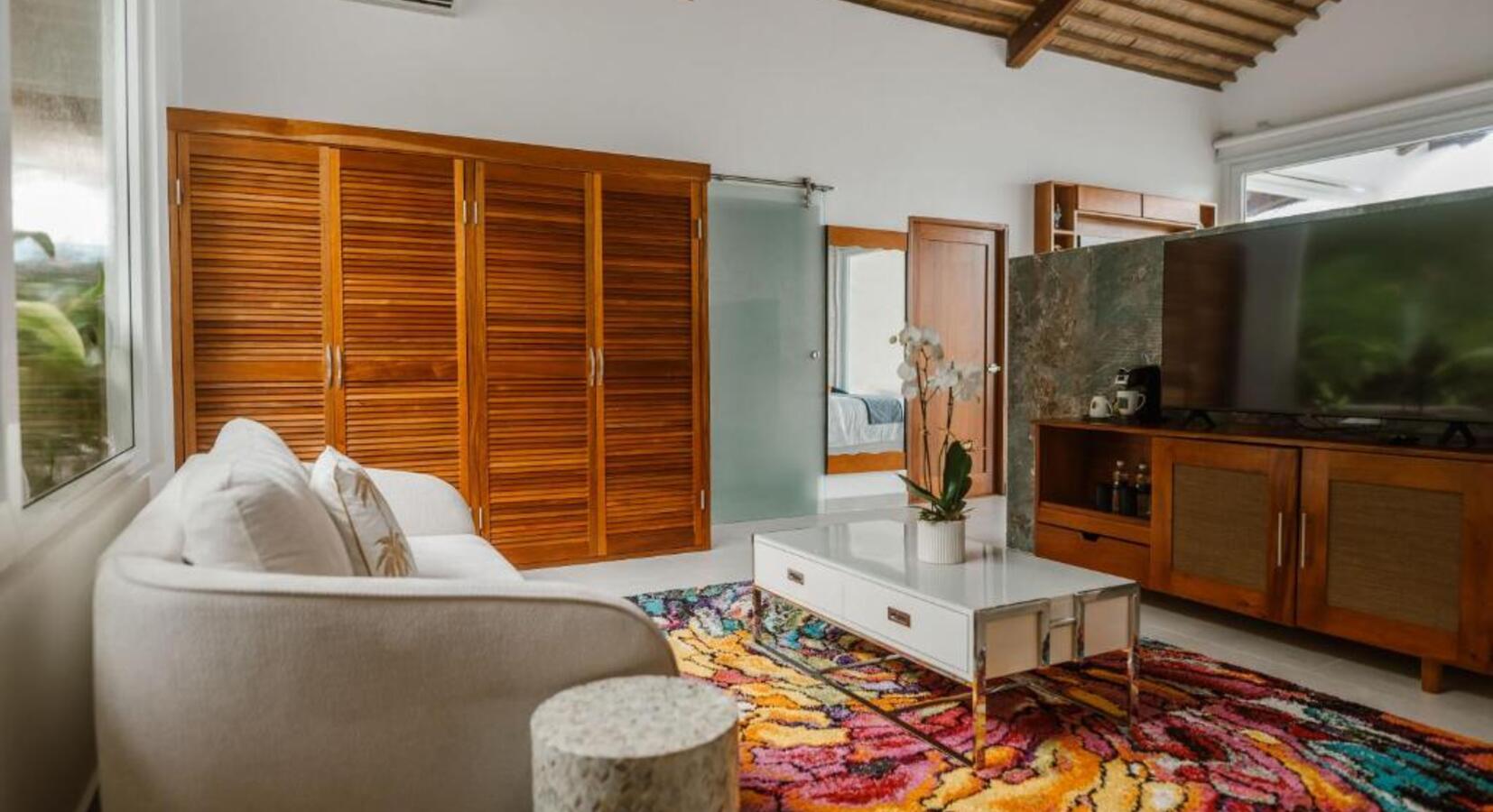 Suite details