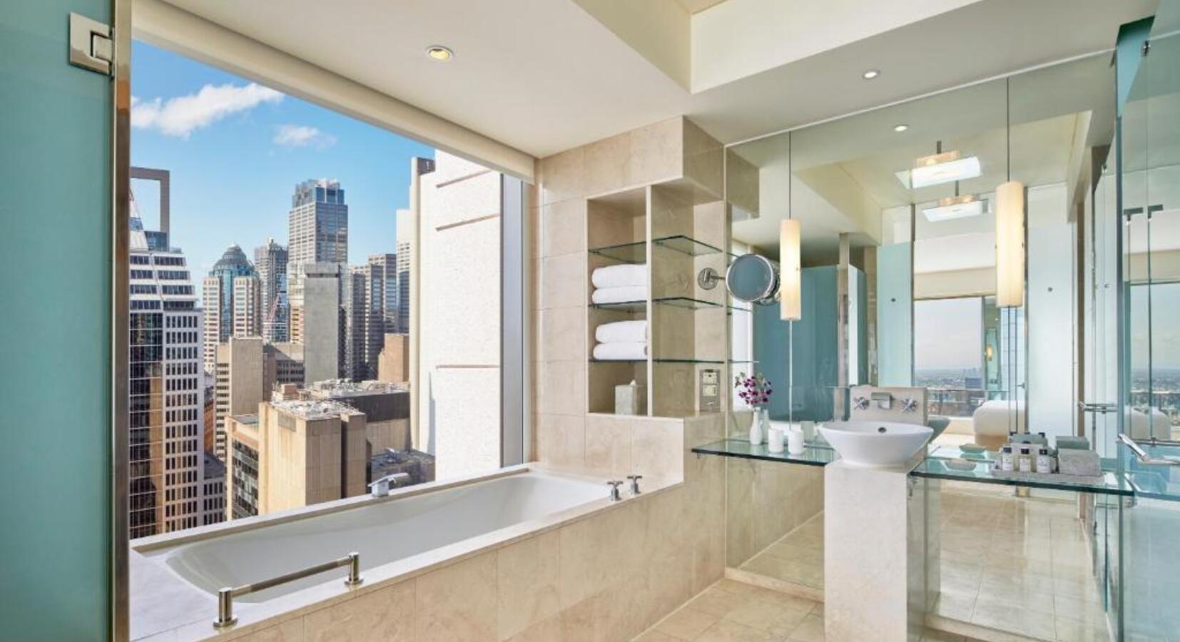 Bathroom with Tub