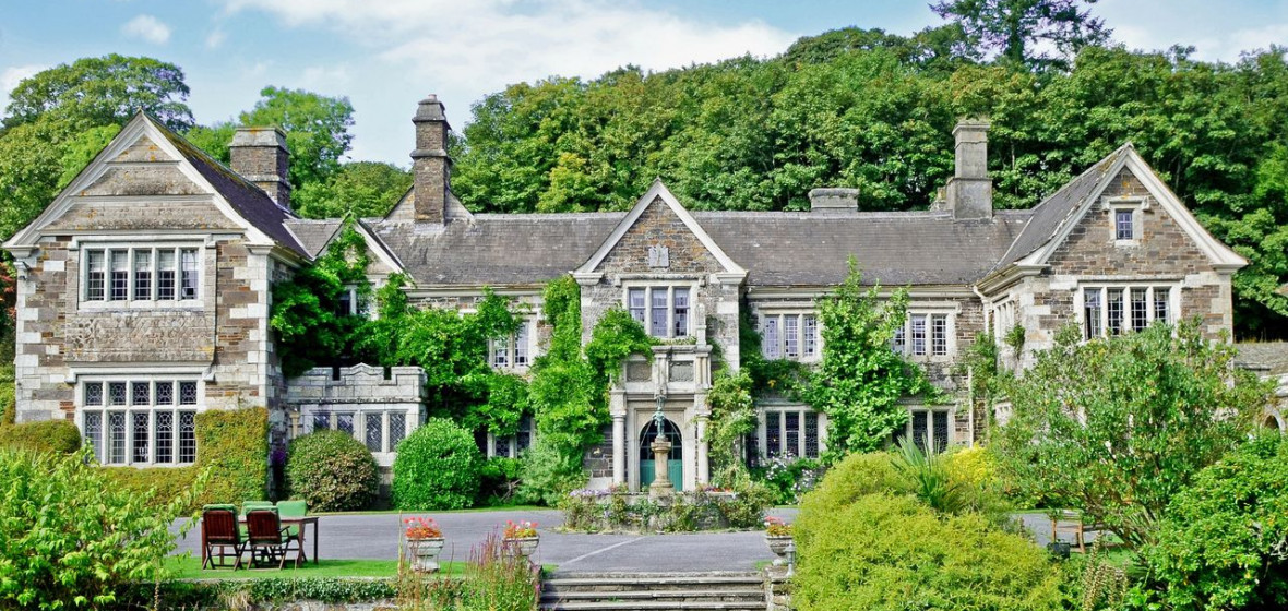Photo of Lewtrenchard Manor