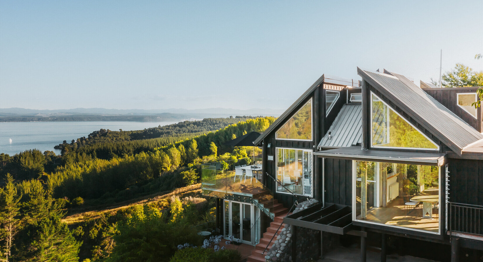 Acacia Cliffs Lodge