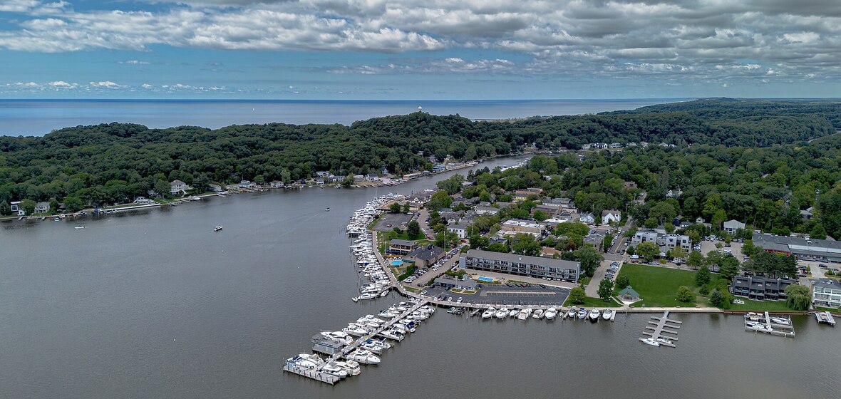 Photo of Saugatuck