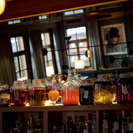 Bar and Lobby in the main building 