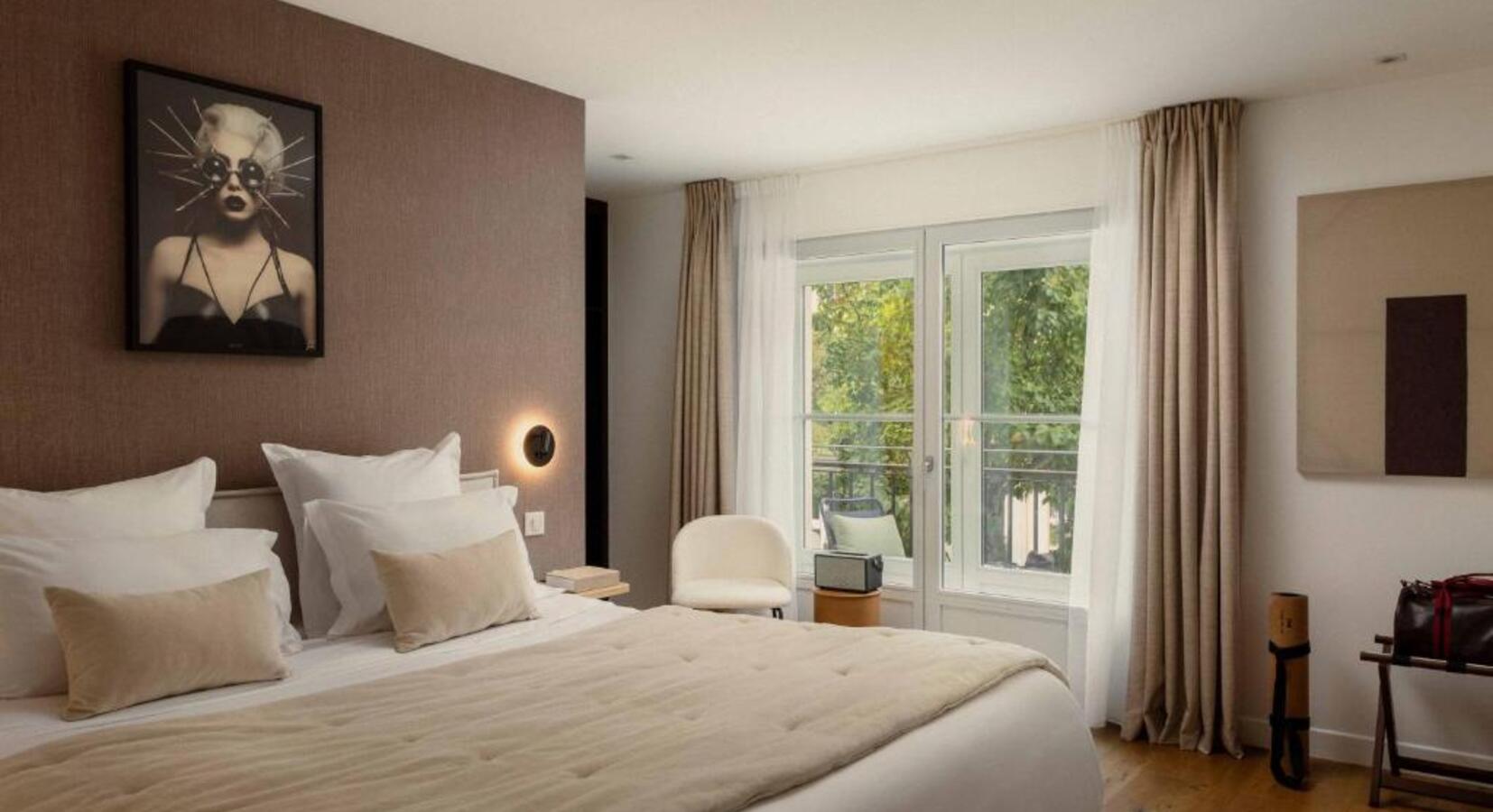 Double Bedroom 