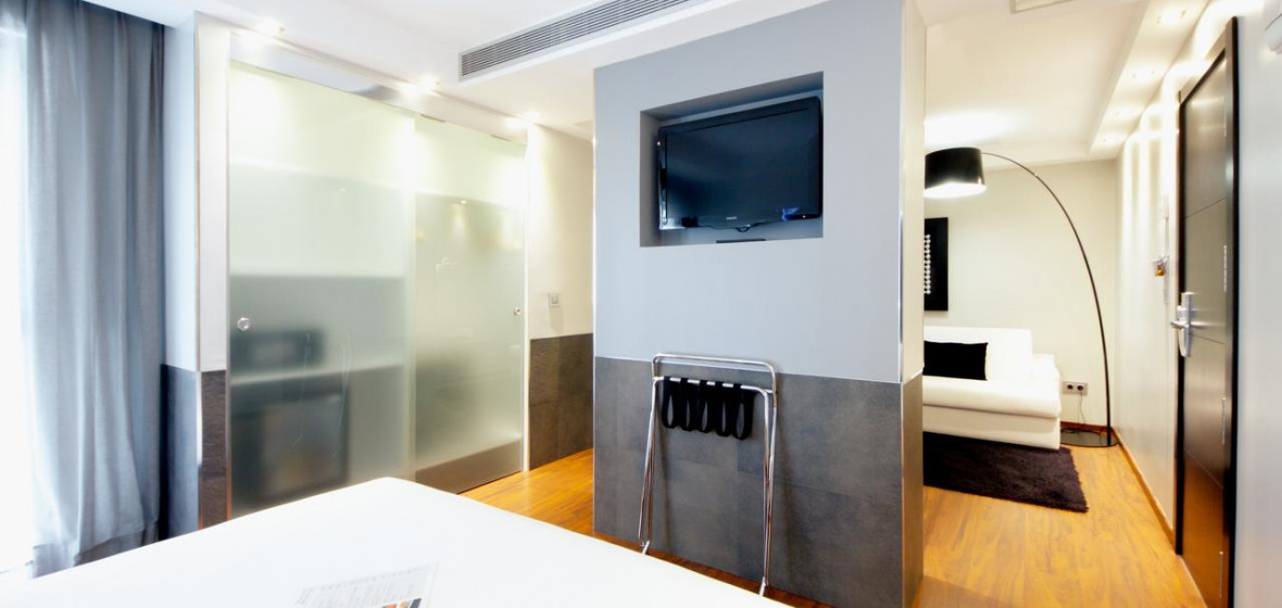 Hotel Regina , Madrid Review The Hotel Guru