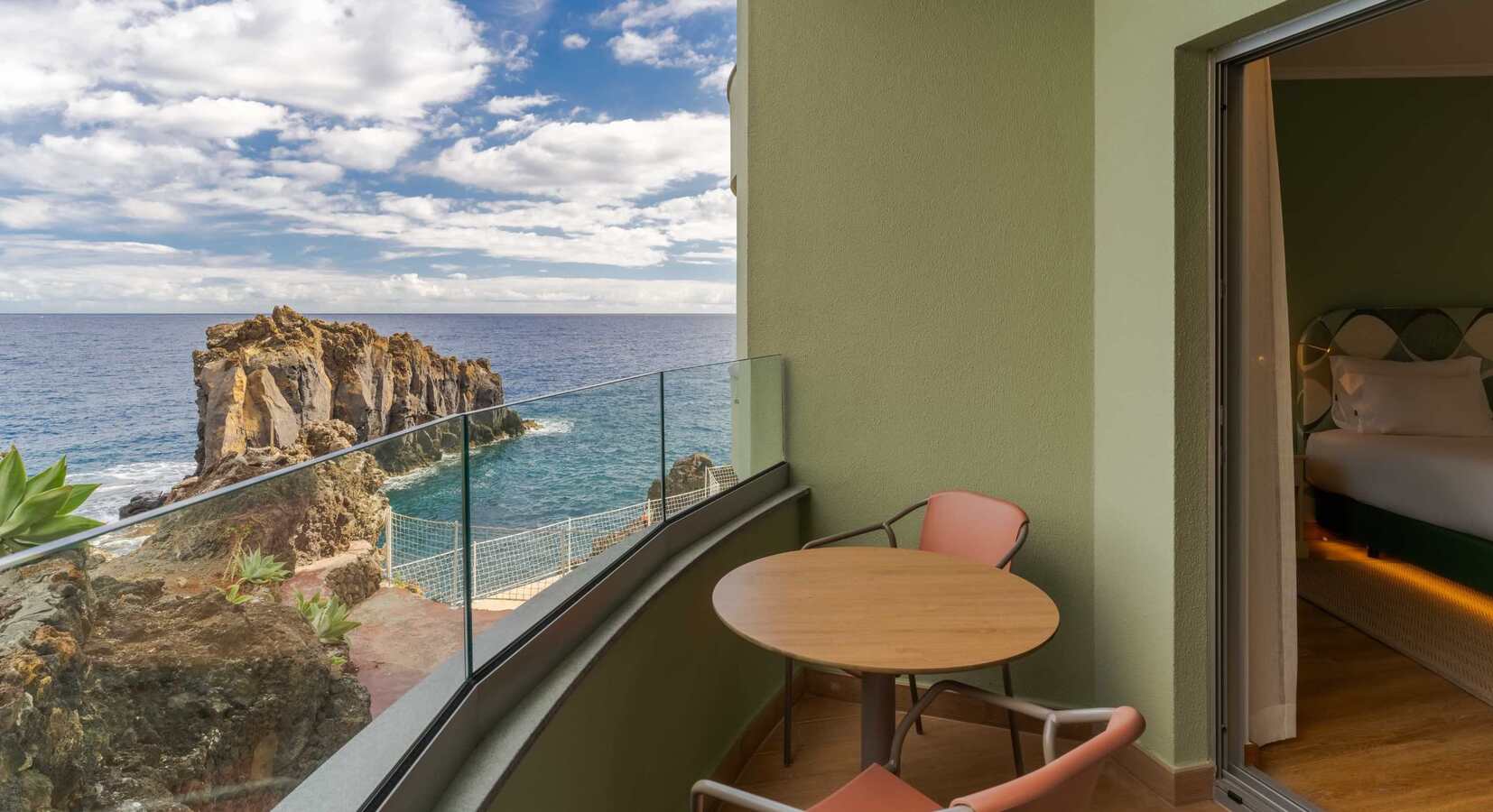 Superior Side Sea View Room