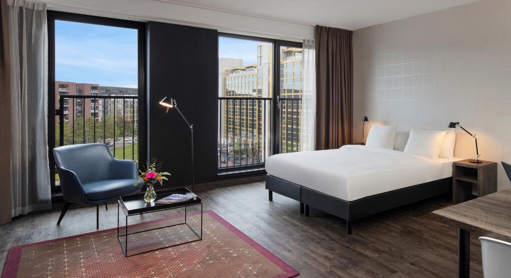 Photo de Inntel Hotel Arts
