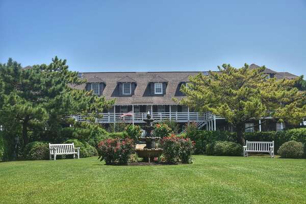 First Colony Inn