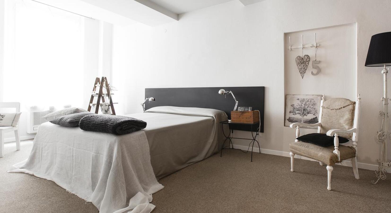 Photo of Hotel Cervetta 5