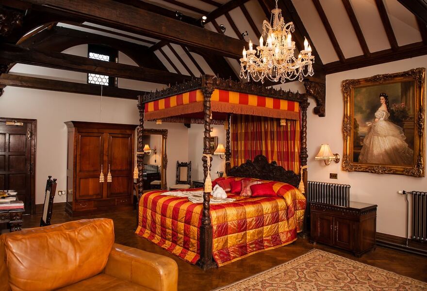 Hillbark Hotel & Spa