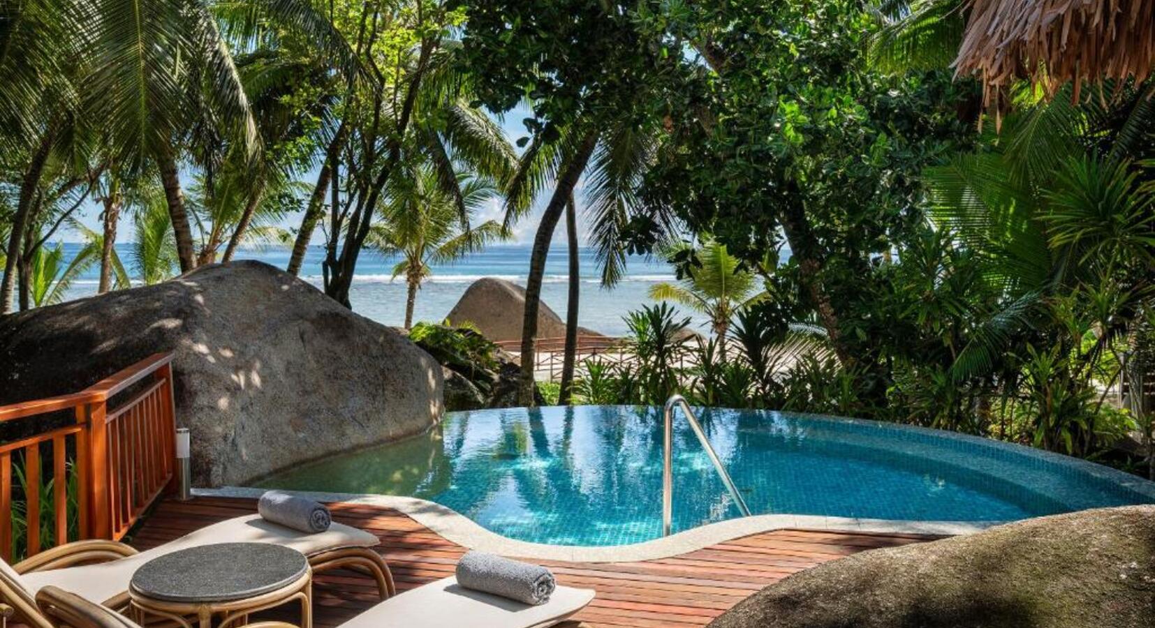 Private pool