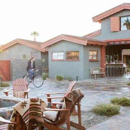 Sparrow's Lodge