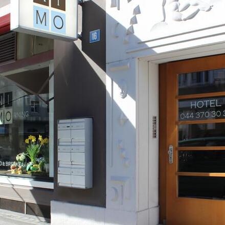 Hotel Ni-Mo
