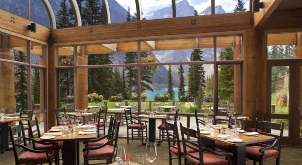 moraine lake lodge