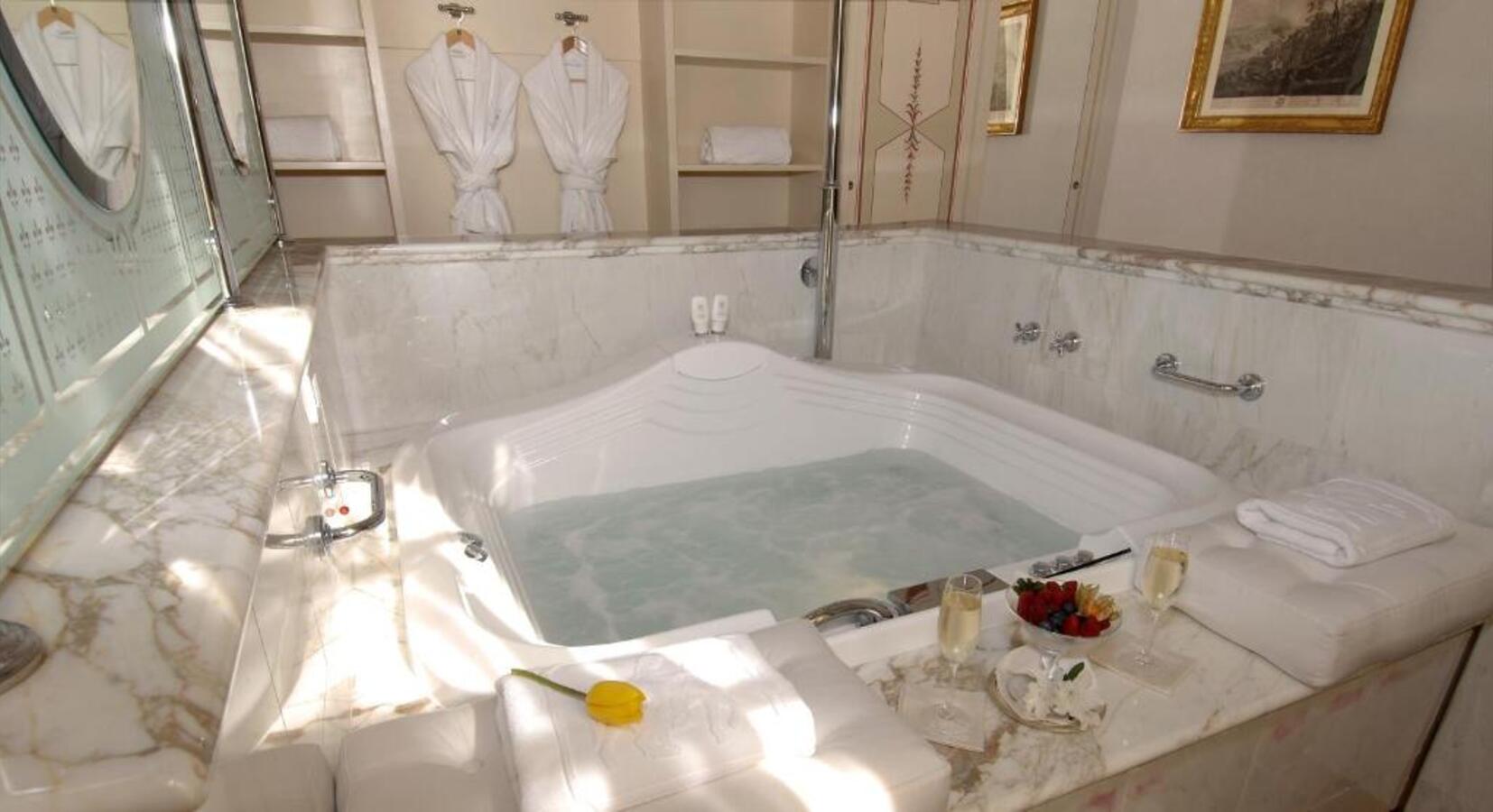 Hot tub