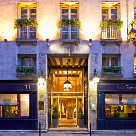 16 Hoteles Históricos en París