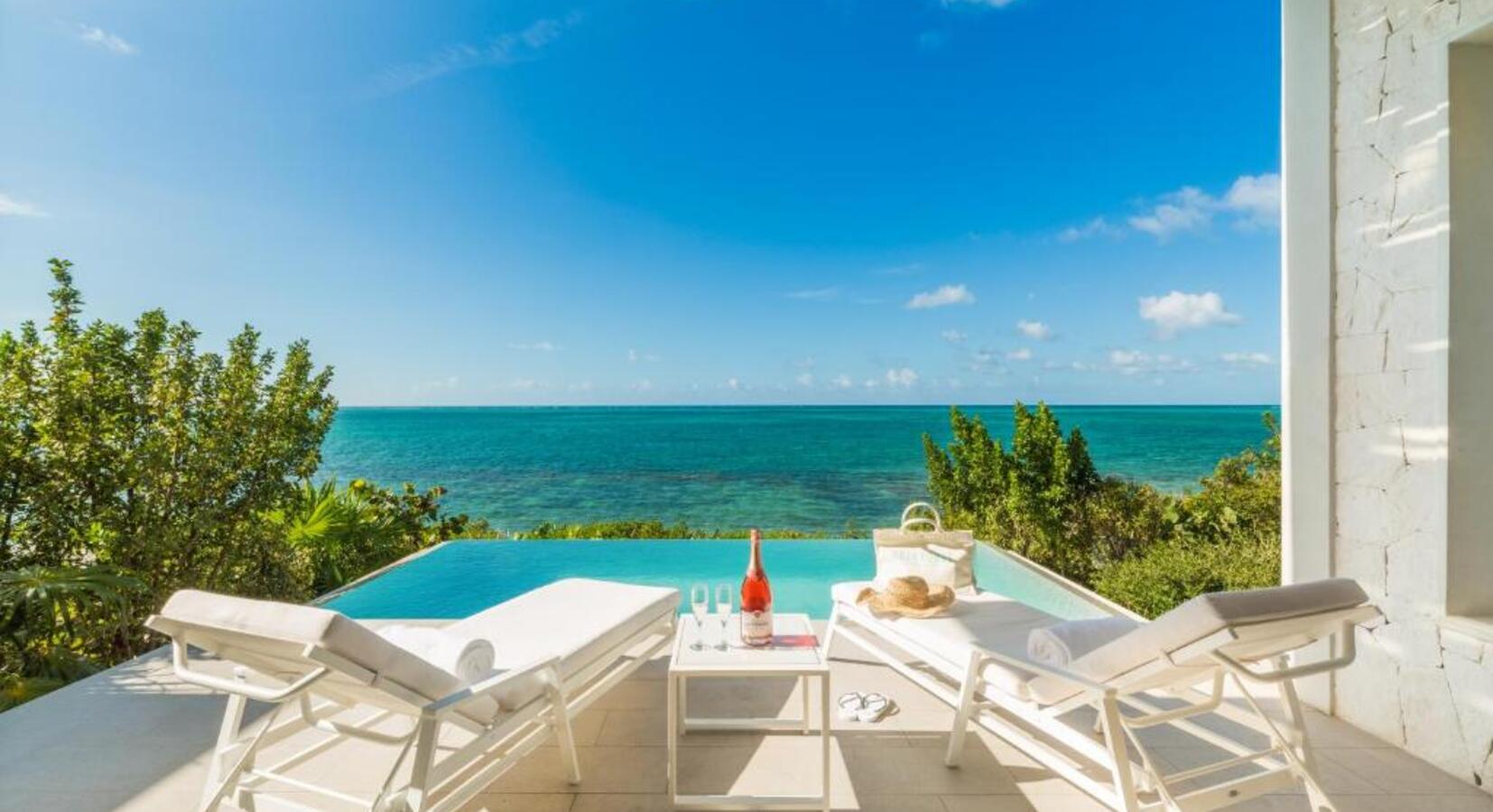 Private pool views