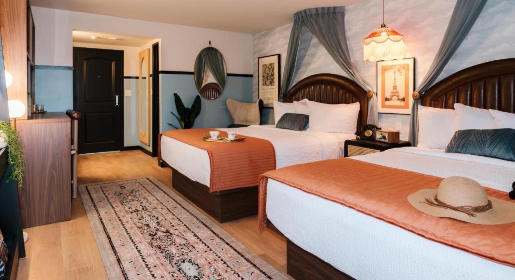 Guestroom
