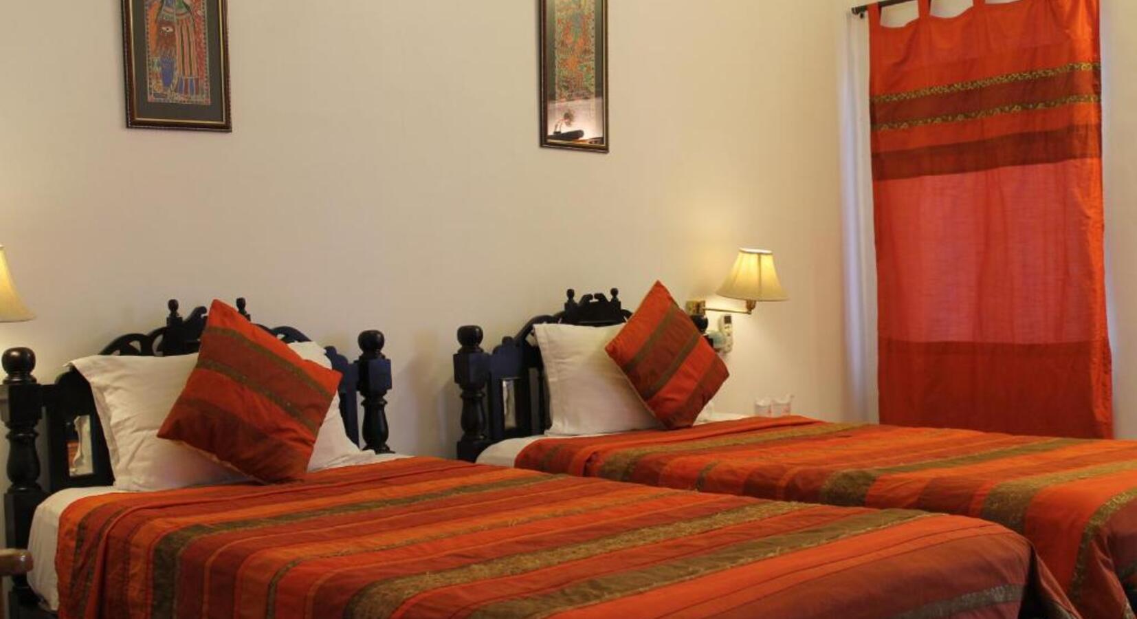 Twin Room 