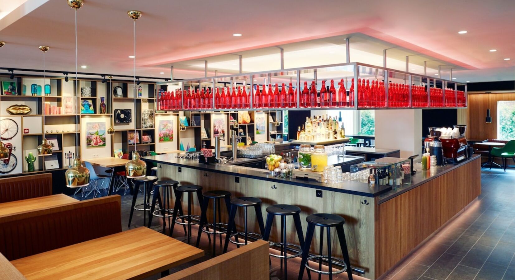 Bar