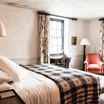 The Bull Inn, Totnes